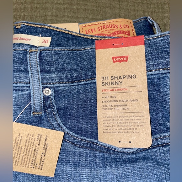 Brand new. Levi’s 311 Shaping Skinny 30x30 - Picture 3 of 4